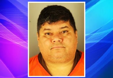 Contratista Latino sentenciado por contratar trabajadores indocumentados. Contratista Latino sentenciado por contratar trabajadores indocumentados.