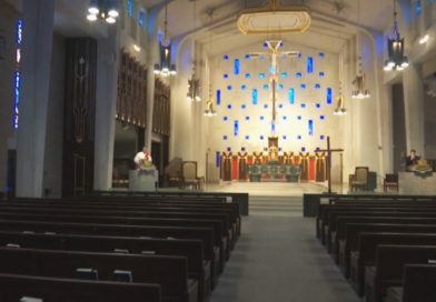 Los servicios de culto y adoración en Minneapolis y St. Paul se realizarán de manera remota a pesar de la nueva orden del gobernador.